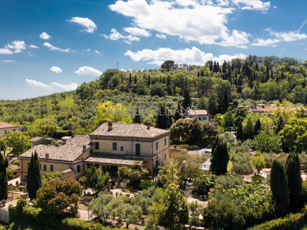 Villa a Atri in Contrada San Martino, 43 - Foto 1