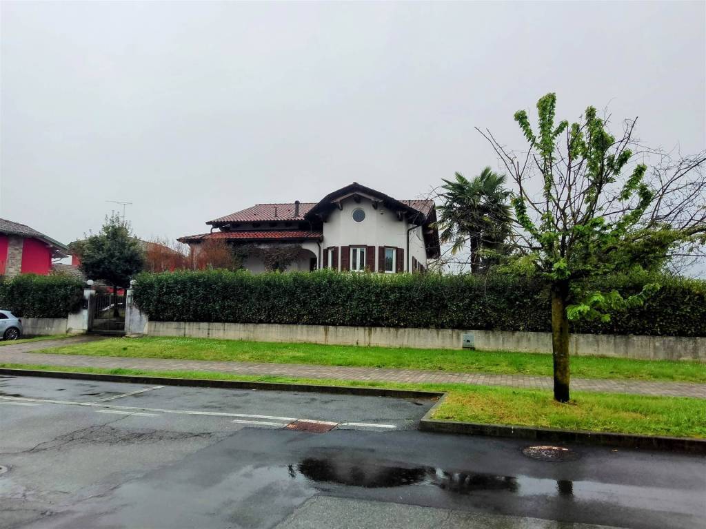 Villa a Verrone in via Giovanni Paolo II - Foto 3
