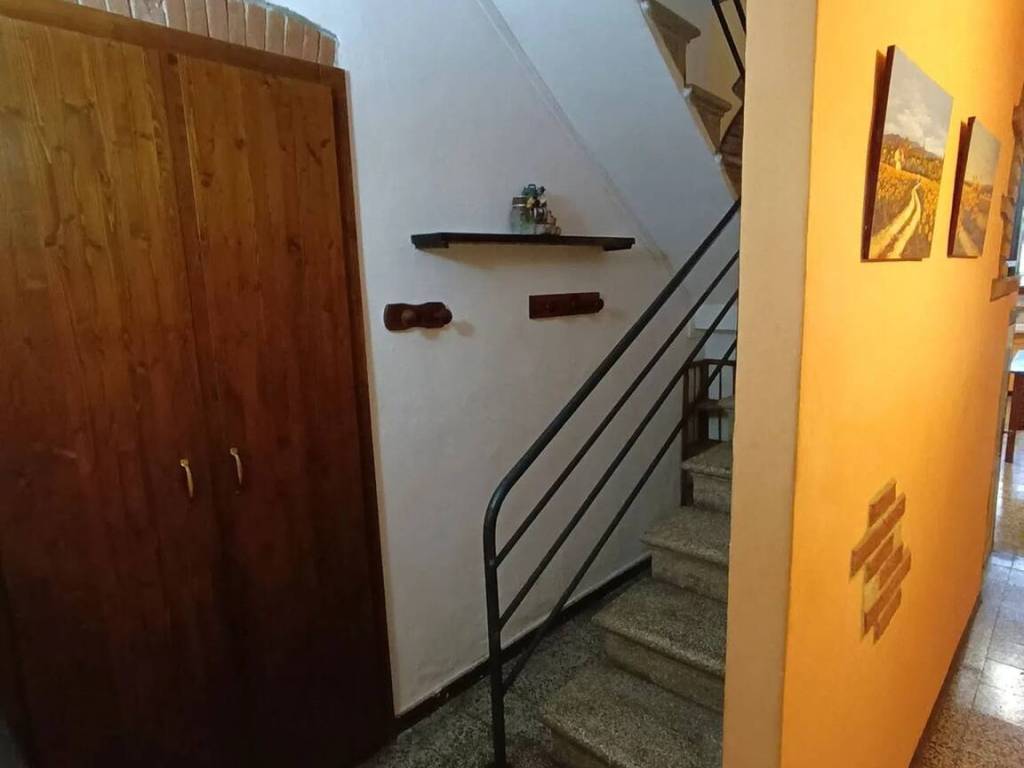 Appartamento a Poggibonsi in Staggia Senese - Foto 3