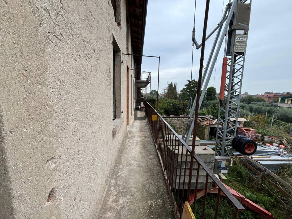 Appartamento a Manerba del garda in VIA DANTE ALIGHIERI - Foto 5