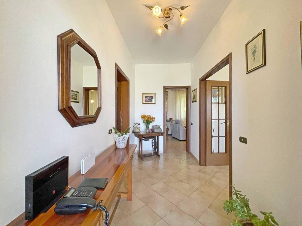 Appartamento a Lucca in Via Sant'Angelo, - Foto 2