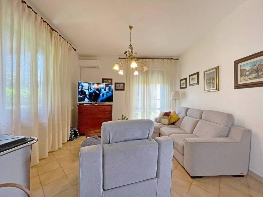 Appartamento a Lucca in Via Sant'Angelo, - Foto 4
