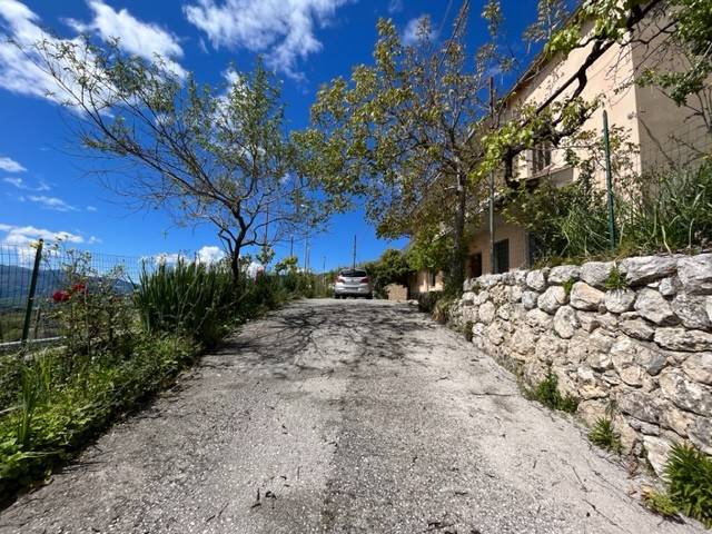 Villa a Alvito in Via Maiolfe - Foto 4