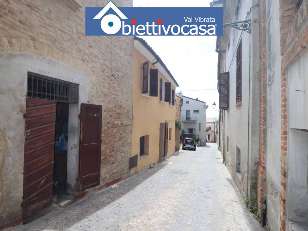 Casa indipendente a Corropoli in Via Nemesio Ricci Seniore, 3 - Foto 2