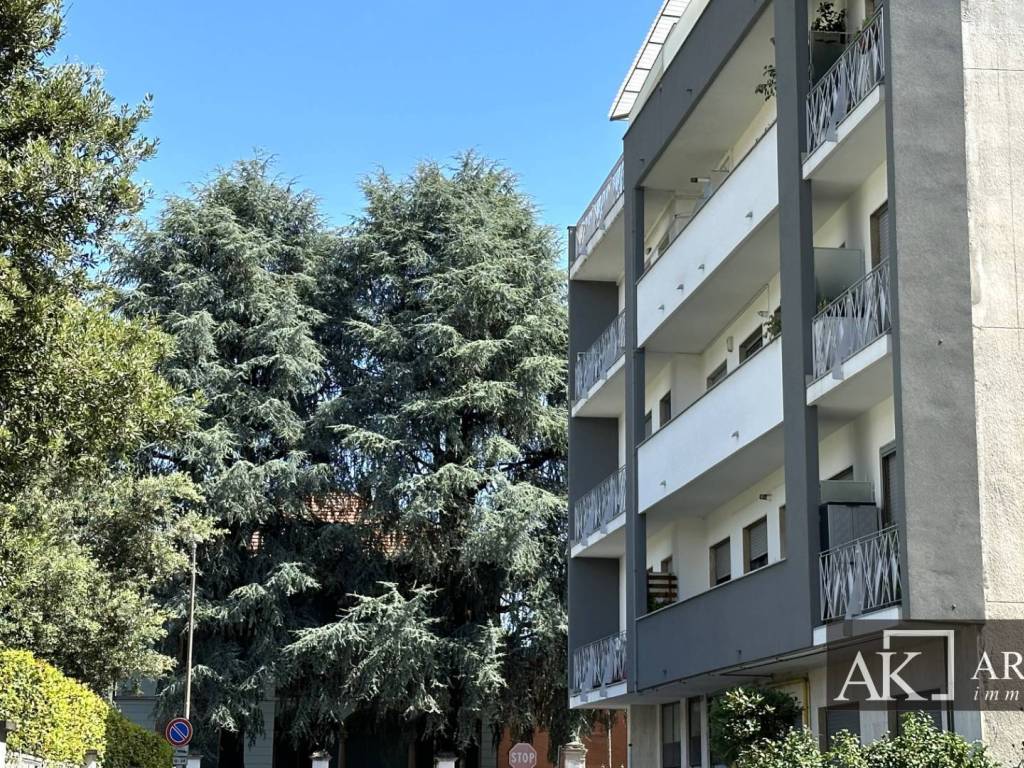 Attico / mansarda a Arona in Via Bertarelli, 3 - Foto 1