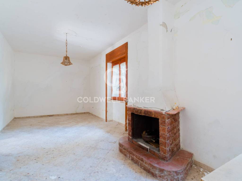 Villa a Cutrofiano in Via Aradeo - Foto 4