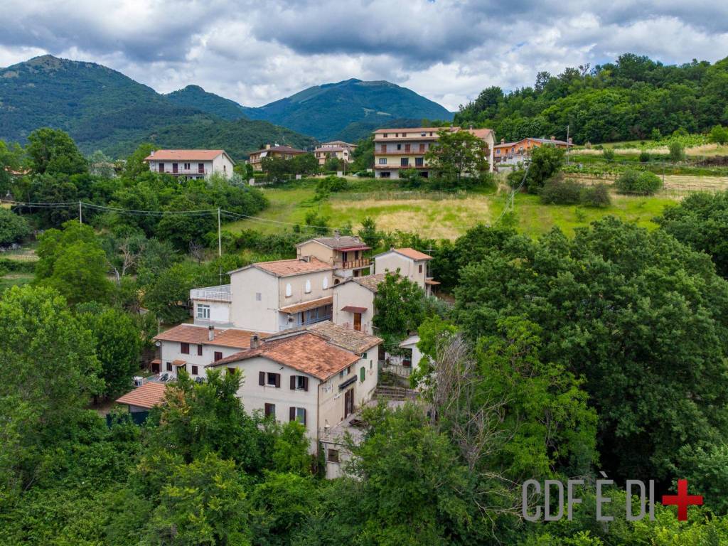 Villa a Cantalice in Via del Santuario, 66 - Foto 3