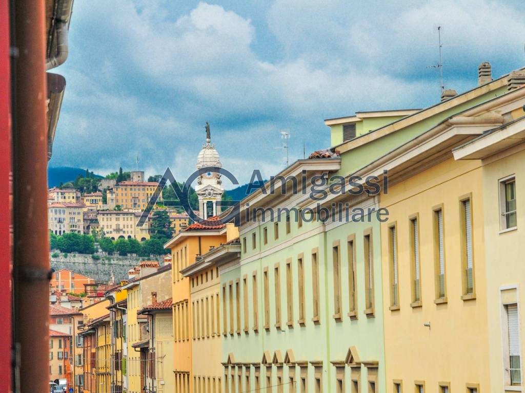 Appartamento a Bergamo in Via San Bernardino, 55 - Foto 1