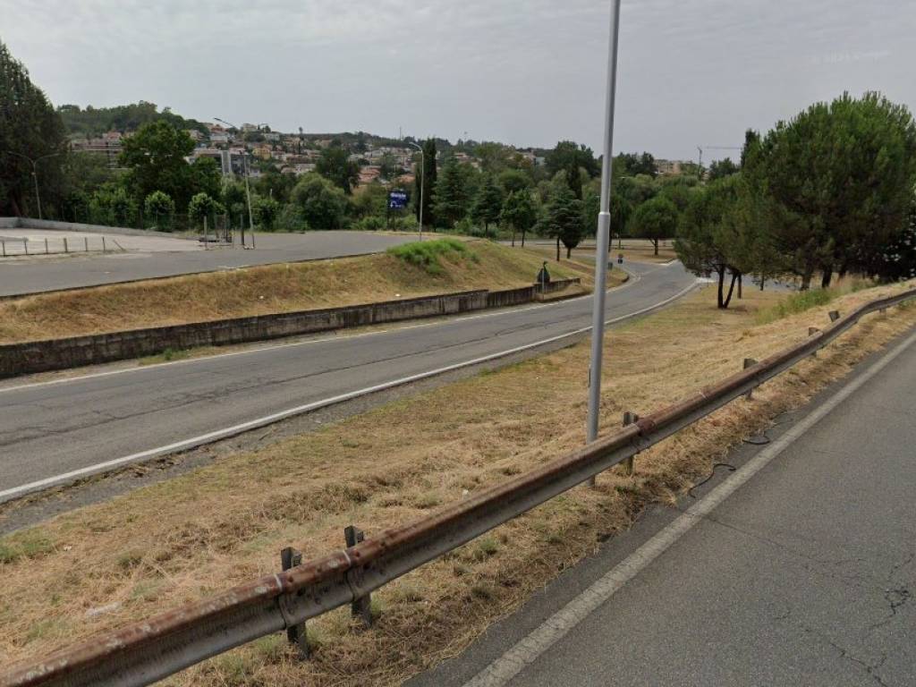 Immobile a Cosenza in Viale Magna Grecia - Foto 2