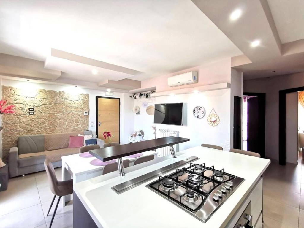 Appartamento a Lucera in Viale Avv. Vincenzo Scarano, 165 - Foto 4