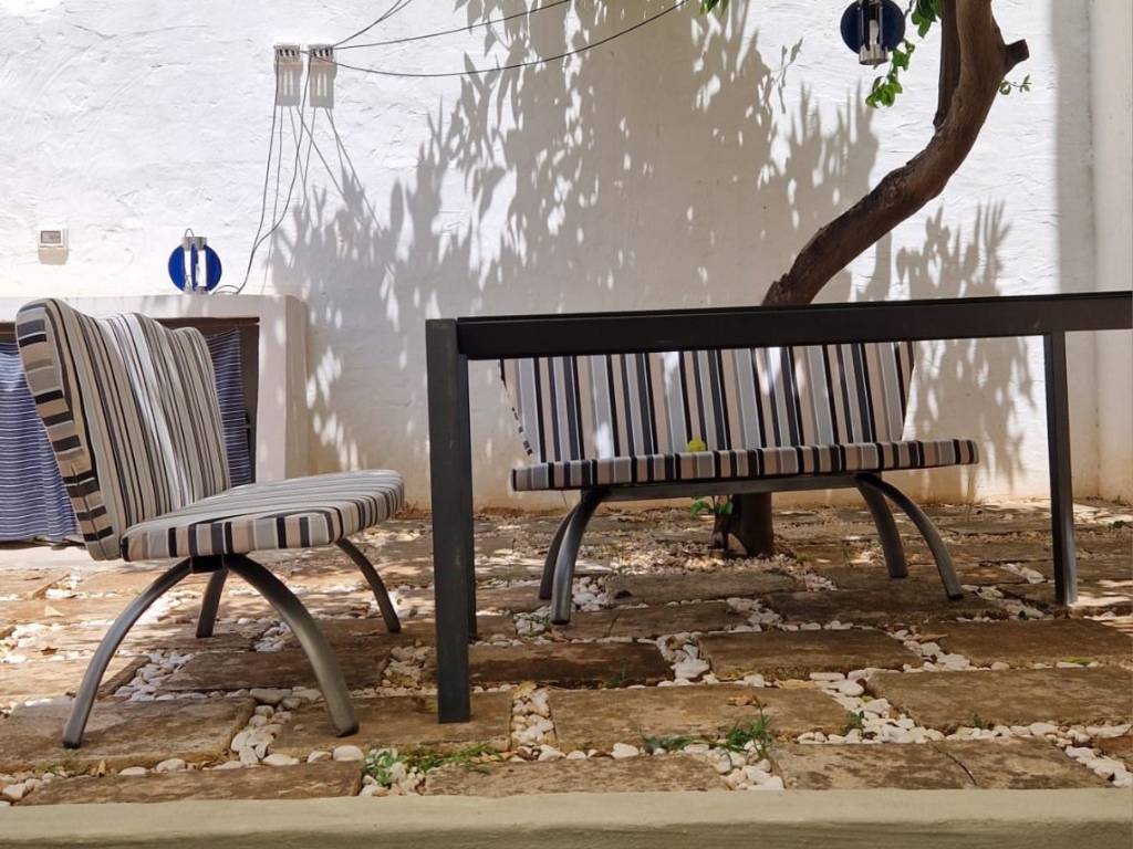 Casa indipendente a Parabita in Via Camillo Benso di Cavour - Foto 2