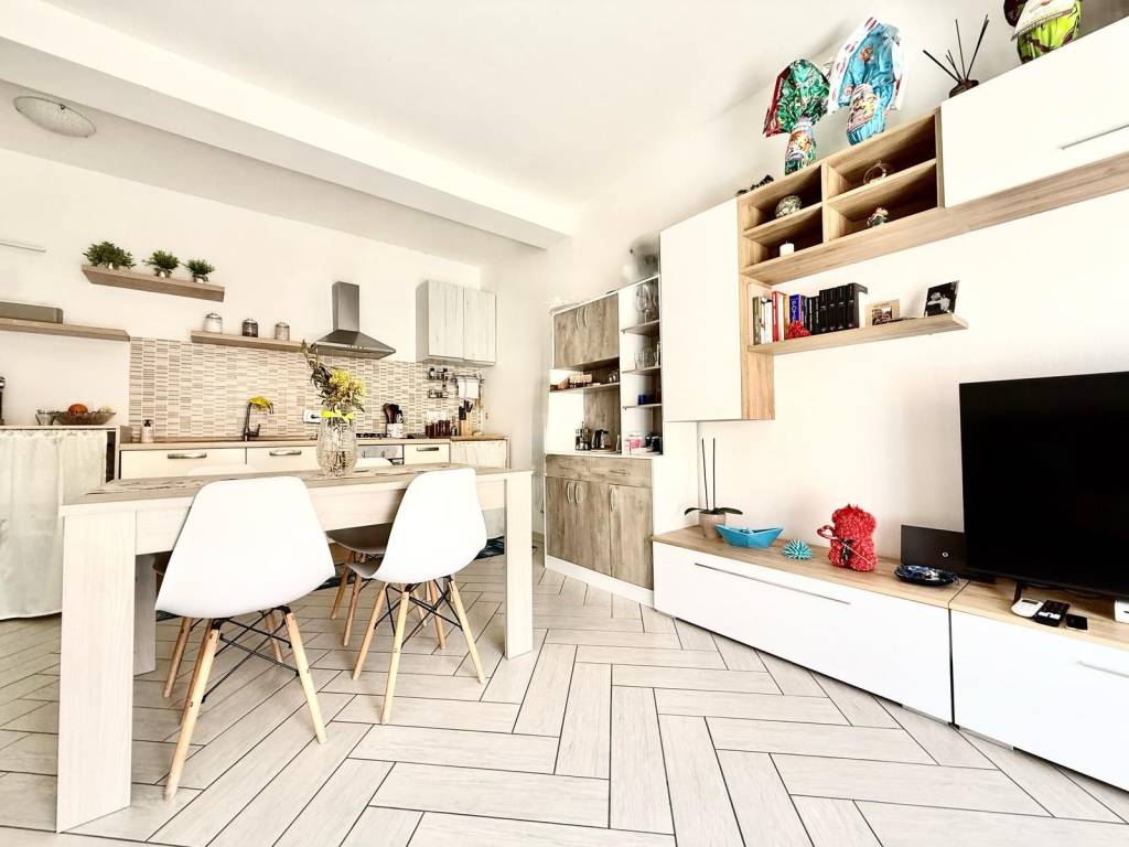 Appartamento a La maddalena in Via E. Morosini - Foto 3