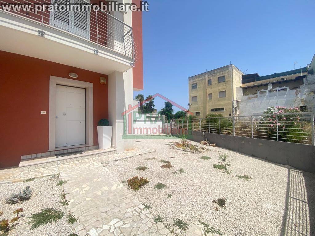 Villetta a schiera a Trepuzzi in Via Europa, 11 - Foto 4
