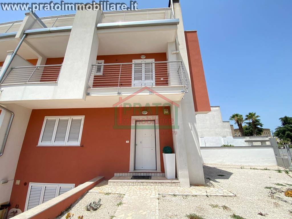 Villetta a schiera a Trepuzzi in Via Europa, 11 - Foto 5