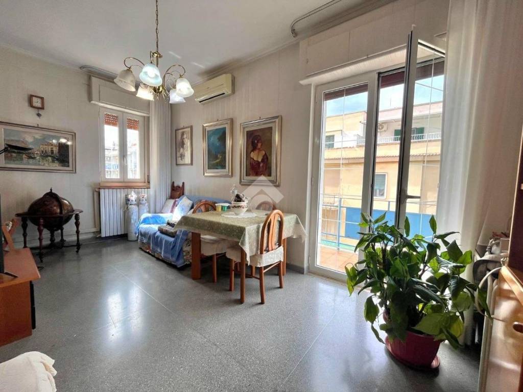 Appartamento a Bari in Via carnia, 51 - Foto 1