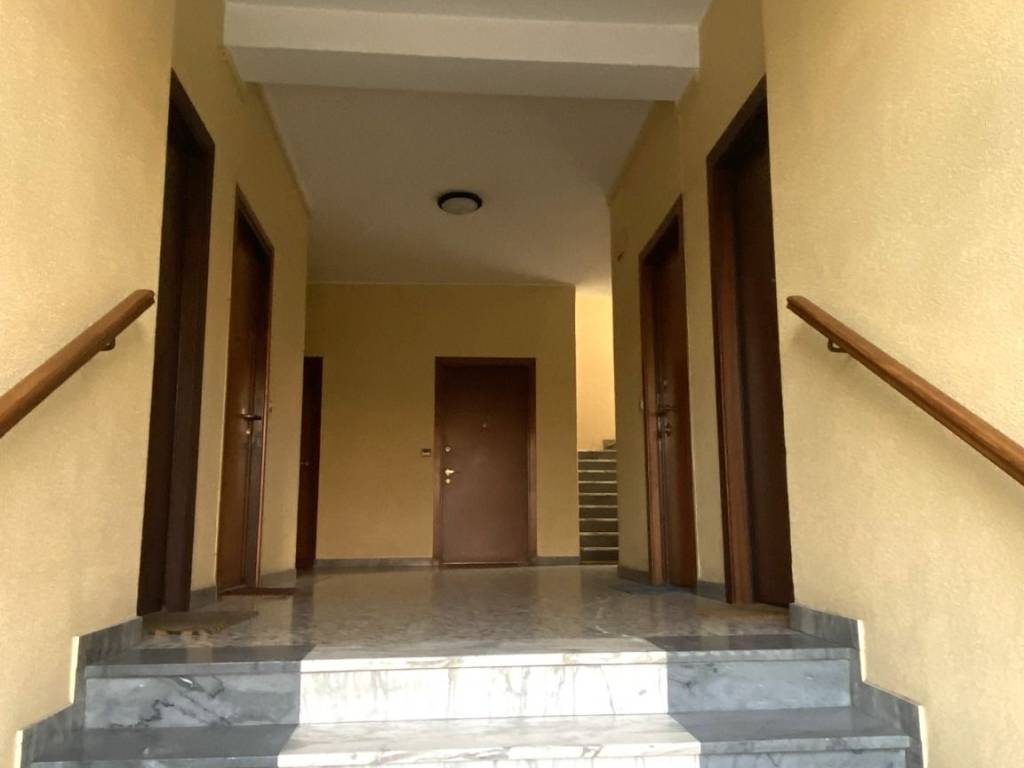 Appartamento a Corsico in Via 2 Giugno, 16 - Foto 2