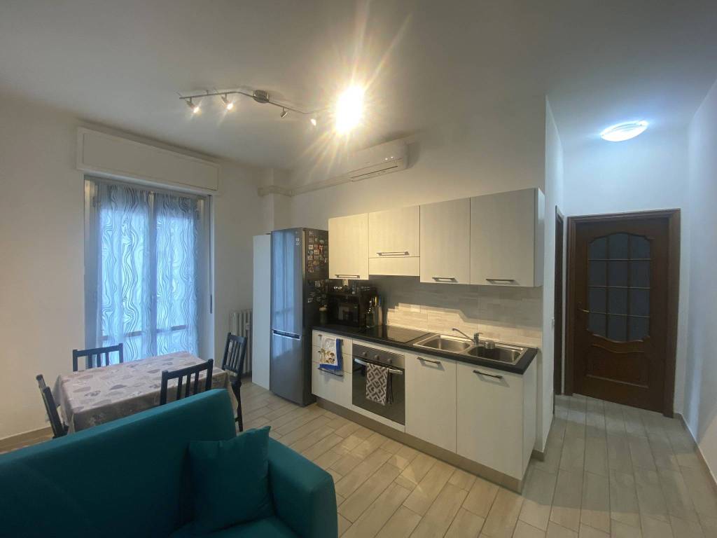 Appartamento a Corsico in Via 2 Giugno, 16 - Foto 4