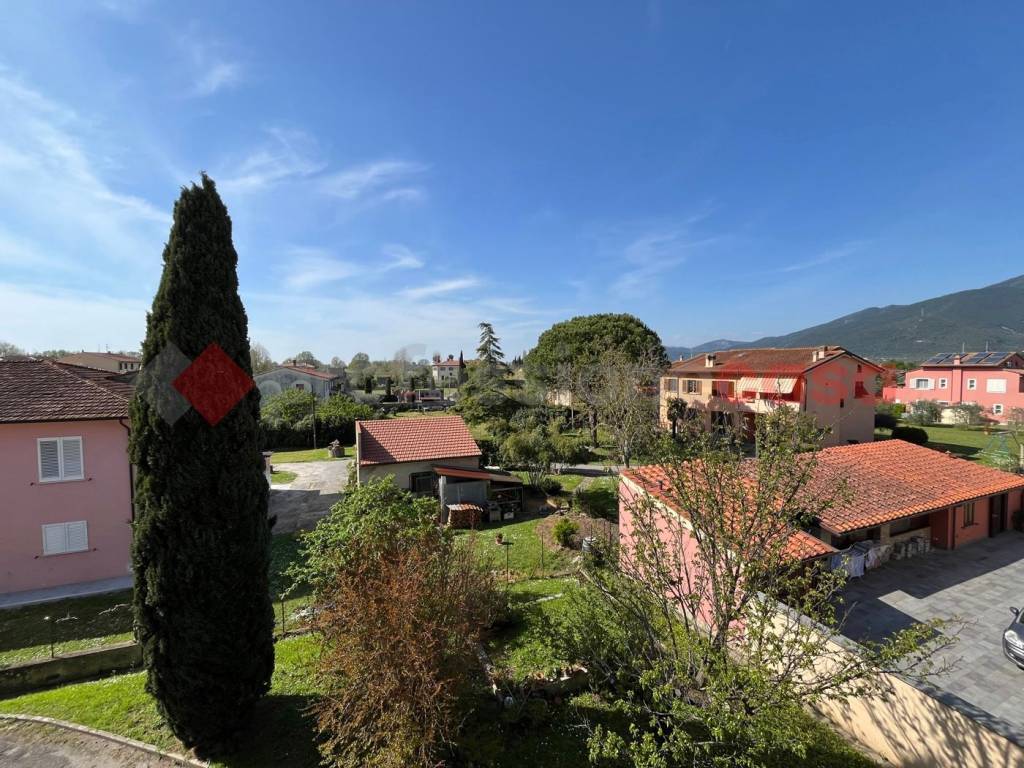 Appartamento a San giuliano terme in Via Giuseppe Toniolo, 126 - Foto 5