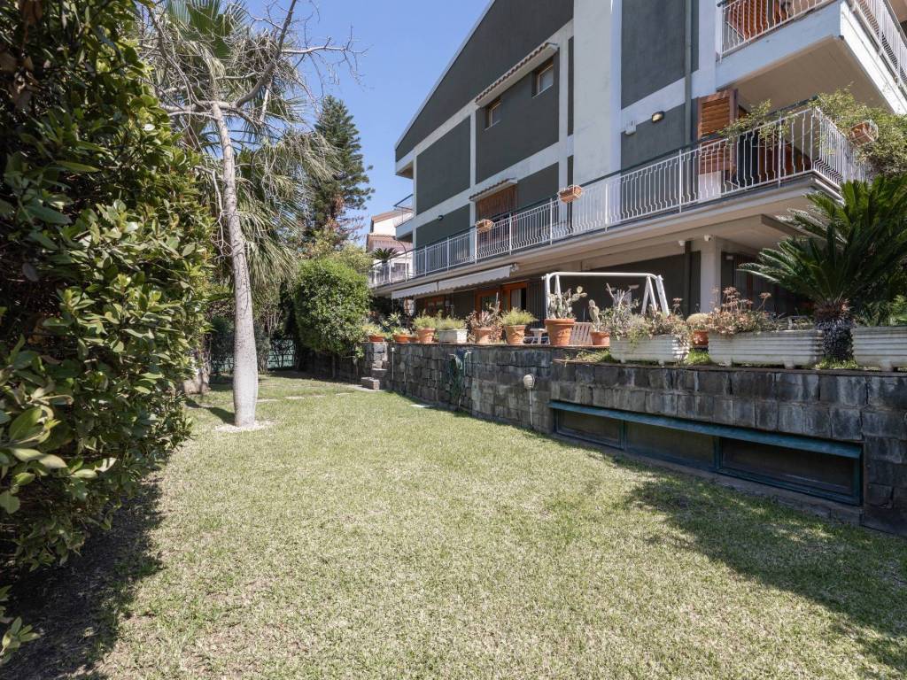 Villetta a schiera a Catania in Viale Angelo Vasta, 67 - Foto 4