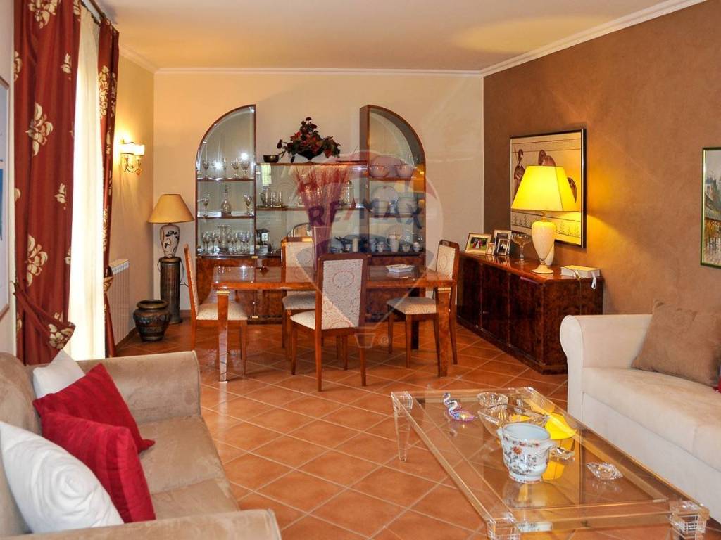 Villa a Trecastagni in Via Tiziano 1°, 2 - Foto 3