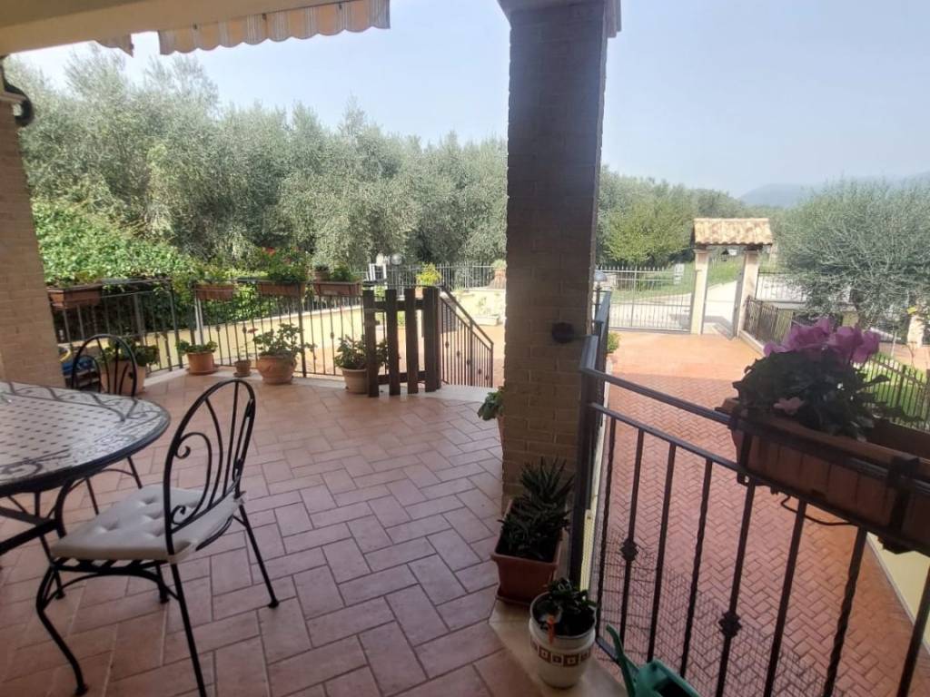 Villetta a schiera a Frosinone in Via per Fiuggi - Foto 5