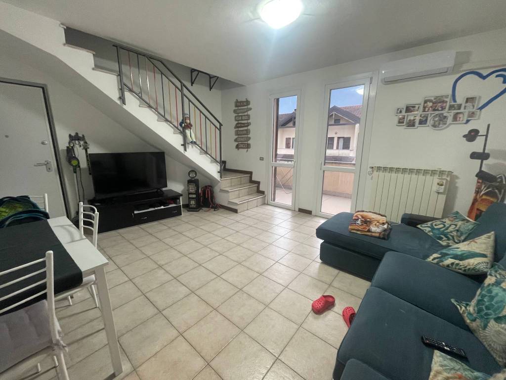 Appartamento a Dubino in Via Valeriana - Foto 4