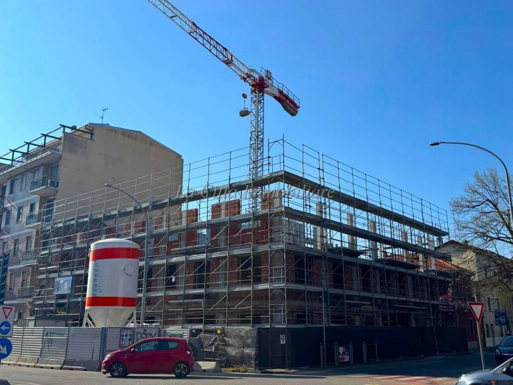 a Galliate in Viale Beato Quagliotti, 2 - Foto 2