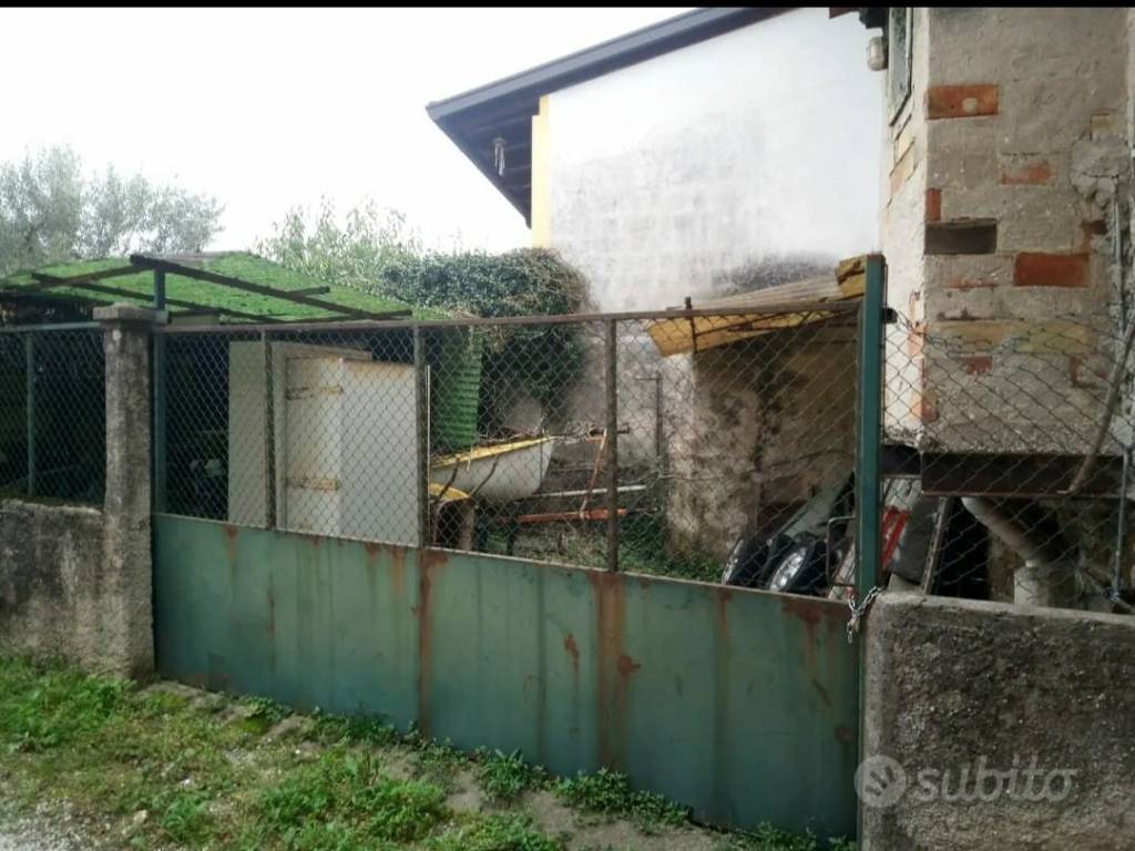 Casa indipendente a Cormons in Via 24 Maggio, 71 - Foto 3