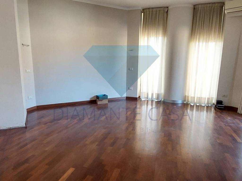 Appartamento a Catania in Via Puglia, 116 - Foto 4