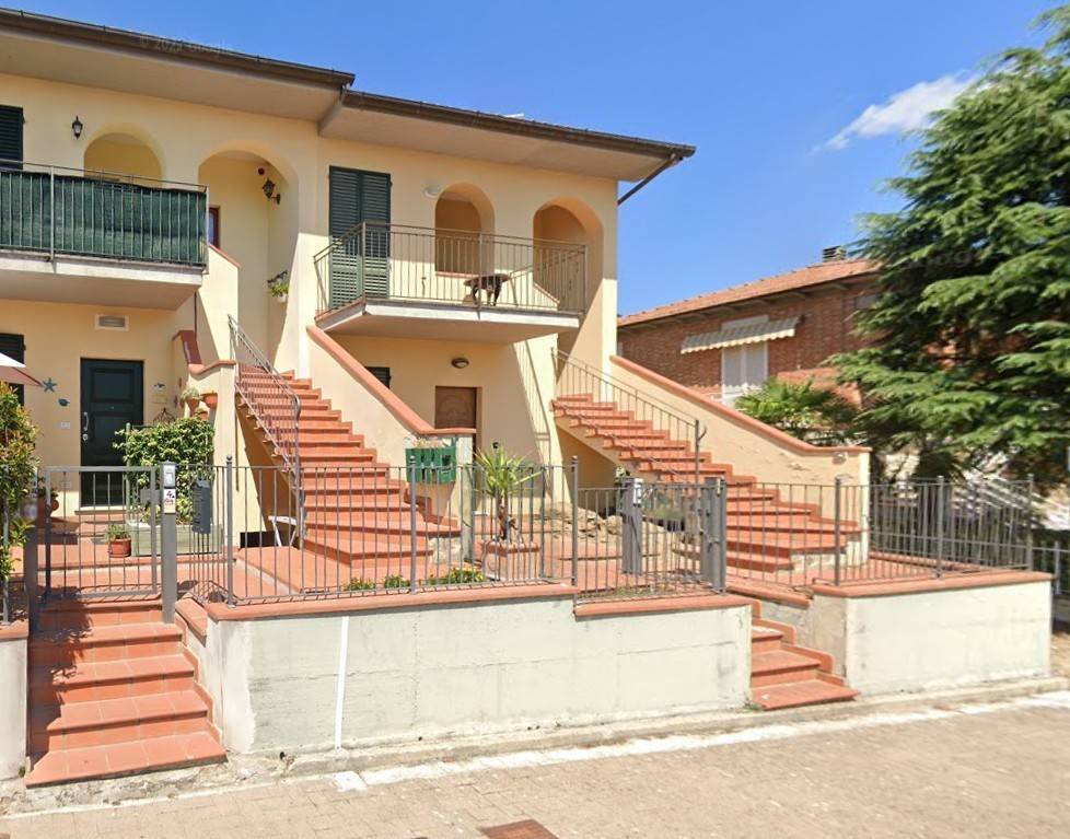 Appartamento a Sinalunga in piazza primo maggio - Foto 4