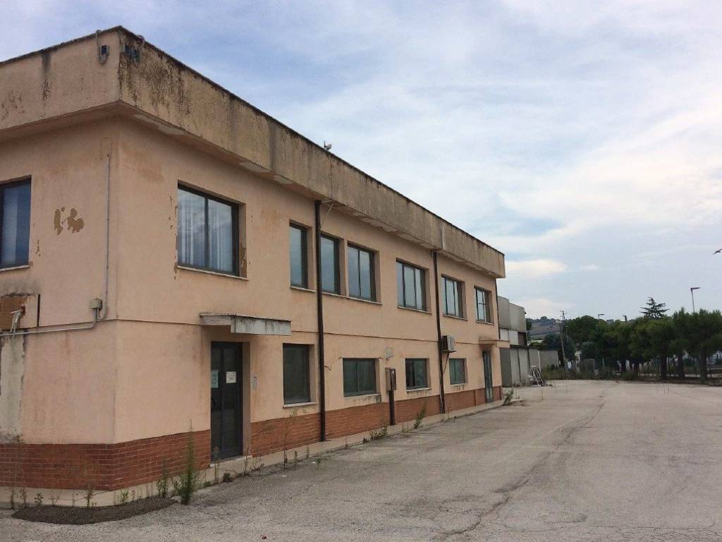 Immobile a Recanati in Via Erideo Marinucci - Foto 4