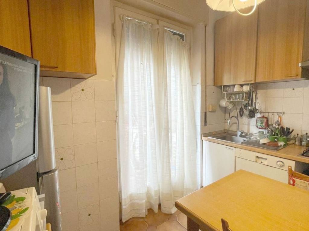 Appartamento a Viareggio in Via dei Partigiani, 26 - Foto 2