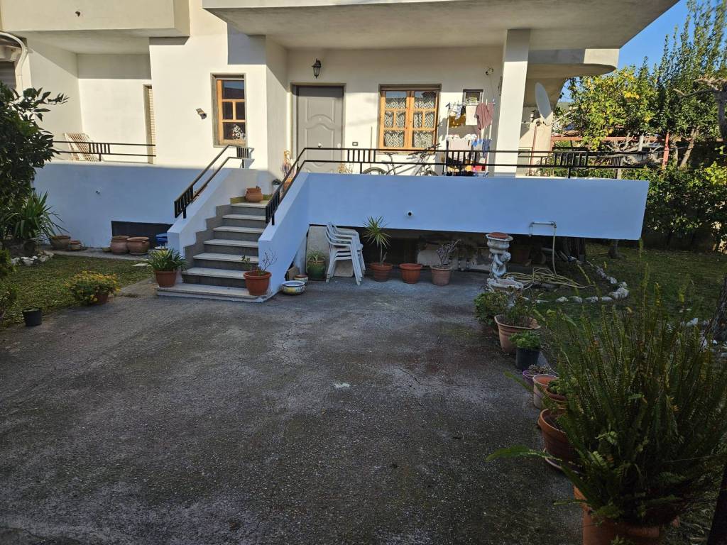 Appartamento a Tortora in Via Giovanni Falcone, 6 - Foto 4