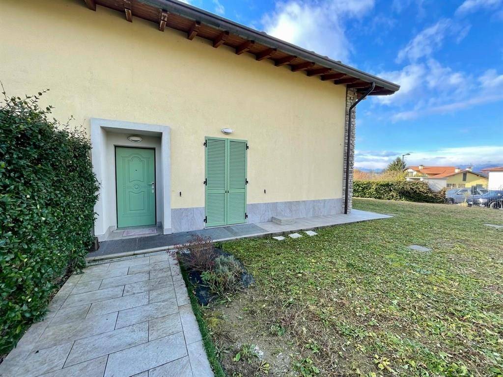 Villetta a schiera a Azzate in Via Rossini - Foto 3