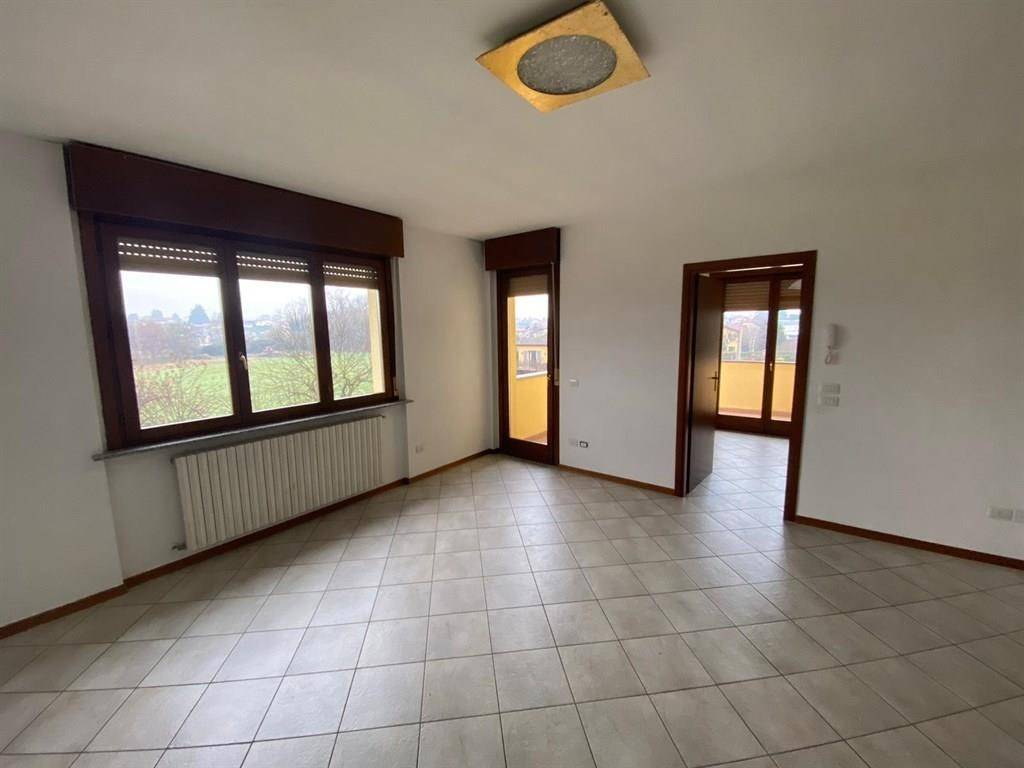 Appartamento a Azzate in Via Del Fontanone, 9 - Foto 2