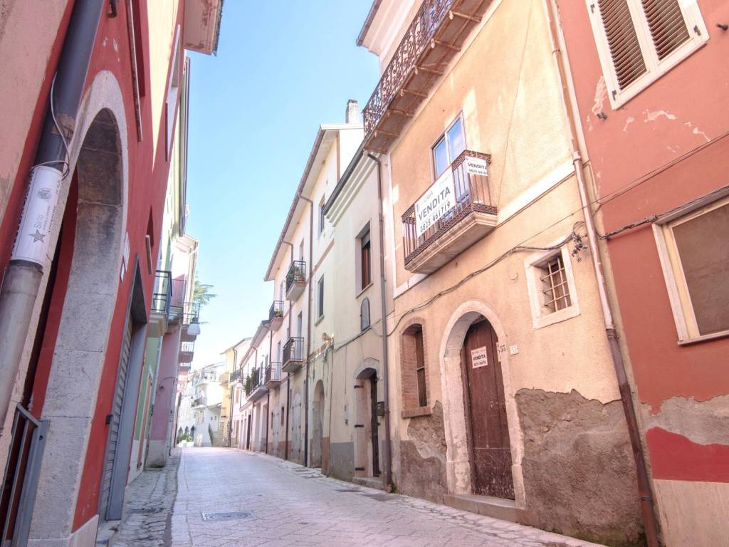 Casa indipendente a San potito ultra in Via Cupa del Forno, 5 - Foto 2