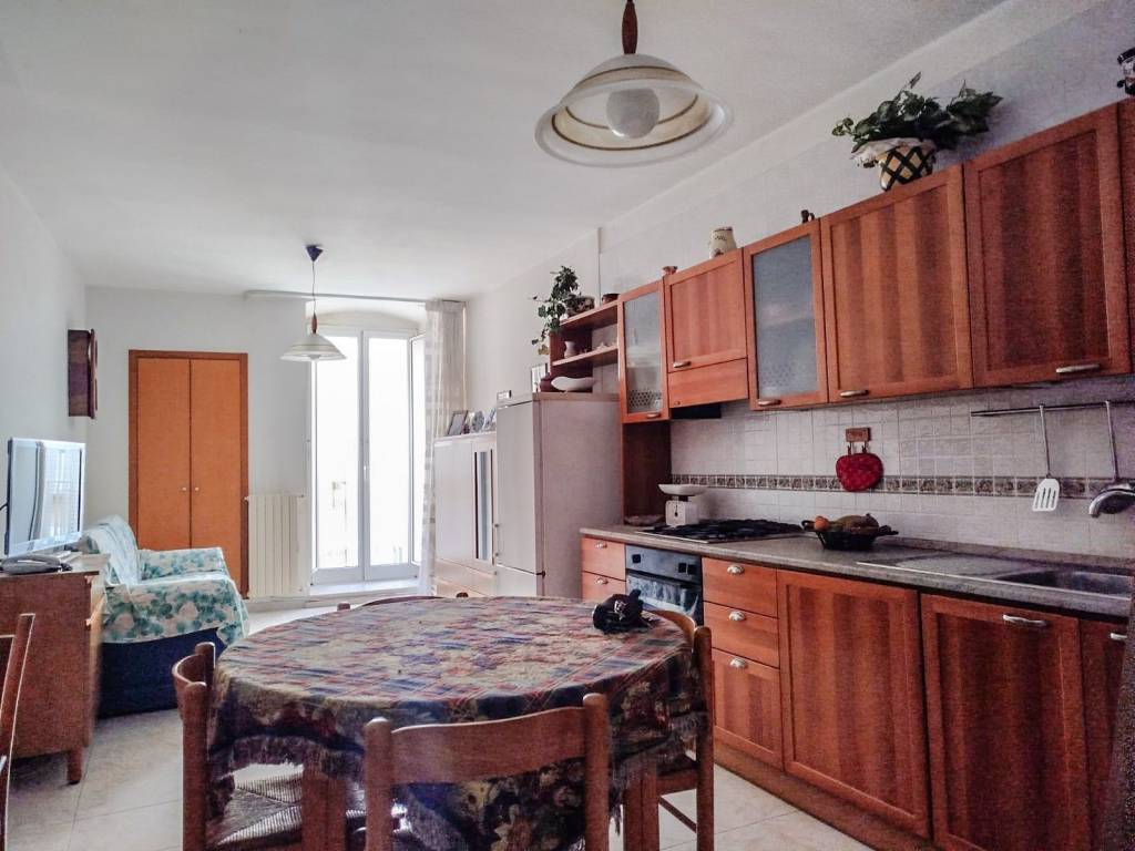 Appartamento a Barletta in Via Niccolò Fraggianni - Foto 2