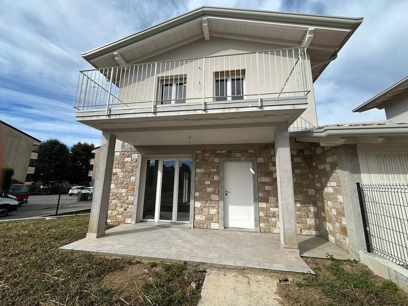 Villa a Arsago seprio in Via Dante Alighieri - Foto 2