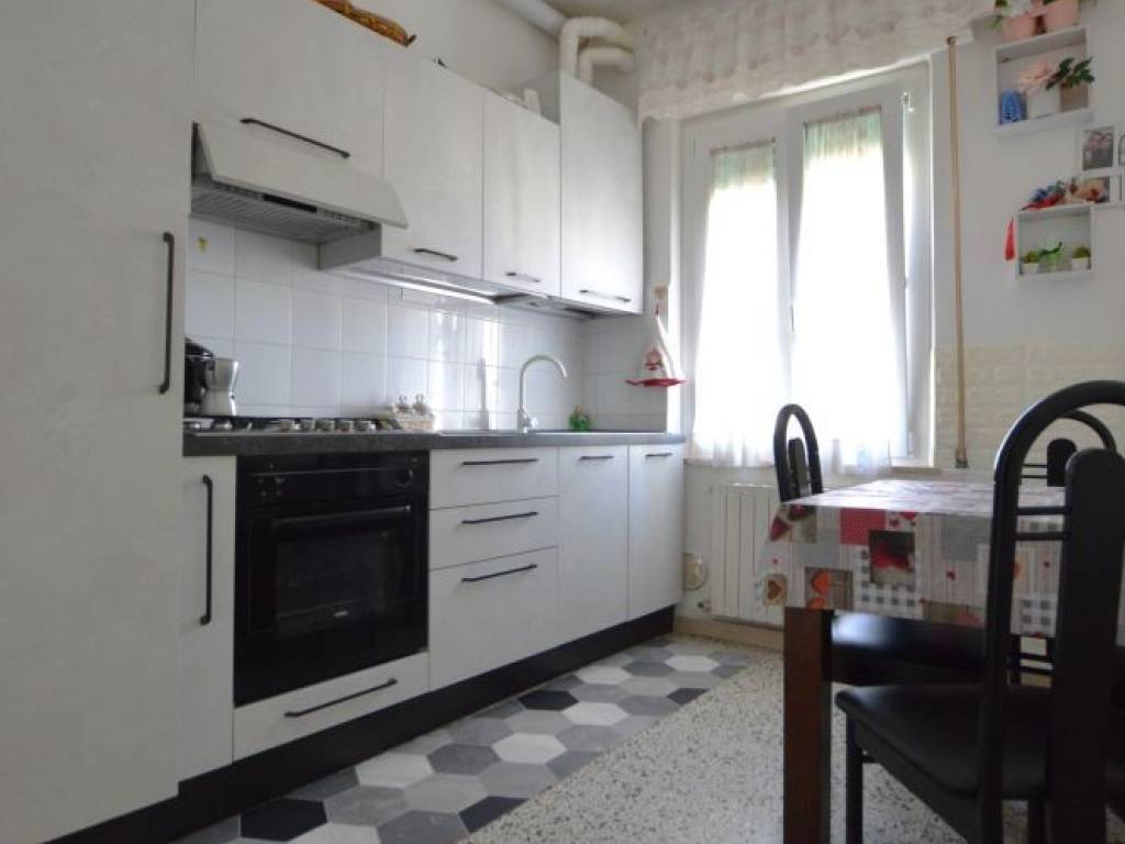 Appartamento a Jesi in Viale del Lavoro - Foto 3