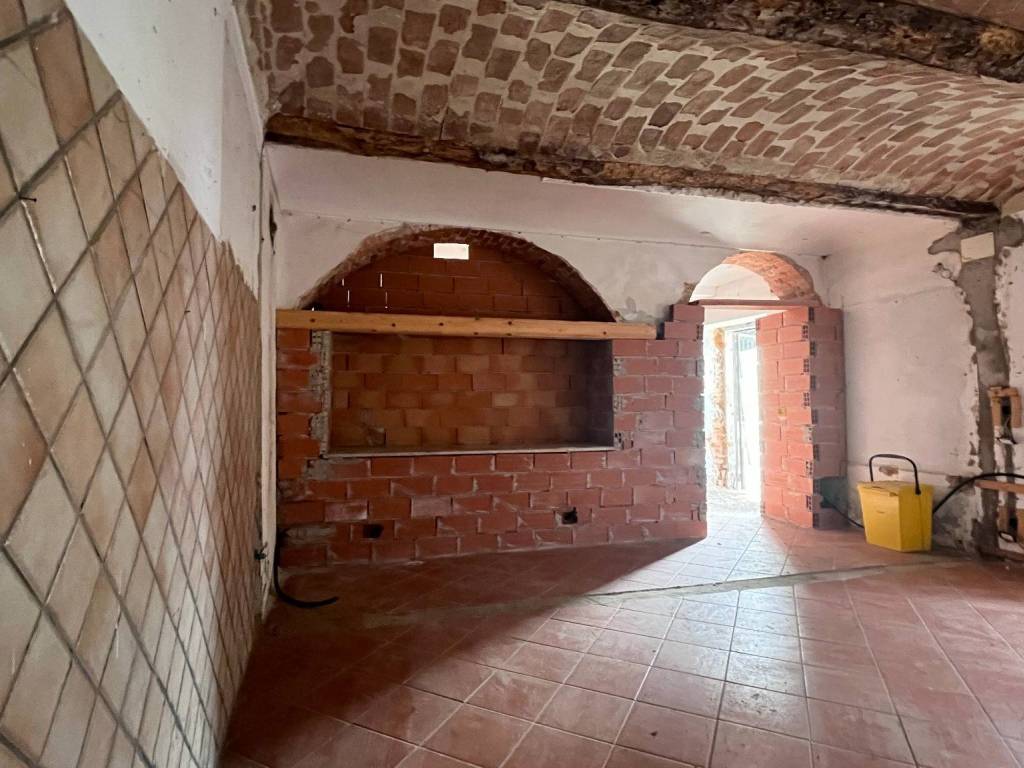 Rustico / casale a San damiano d'asti in Borgata Torrazzo, 29 - Foto 4