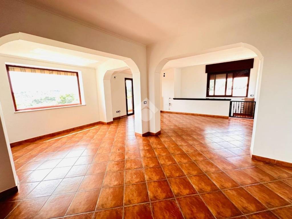 Appartamento a Vieste in Via Saragat, 43 - Foto 2