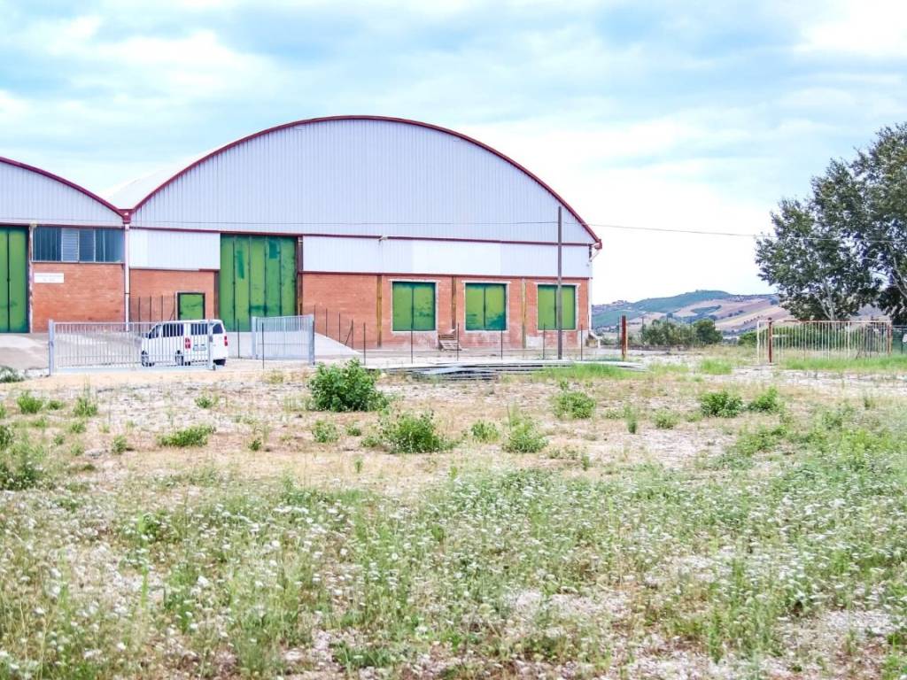 Immobile a Notaresco in Via S.S. 150, 10 - Foto 3