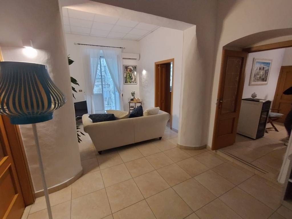 Appartamento a Bisceglie in Via Cardinale Dell'Olio - Foto 2