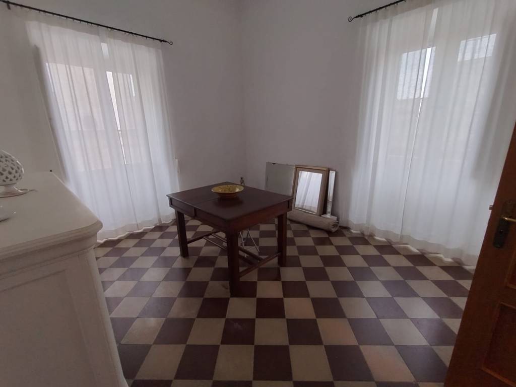 Appartamento a Bisceglie in Via Cardinale Dell'Olio - Foto 4