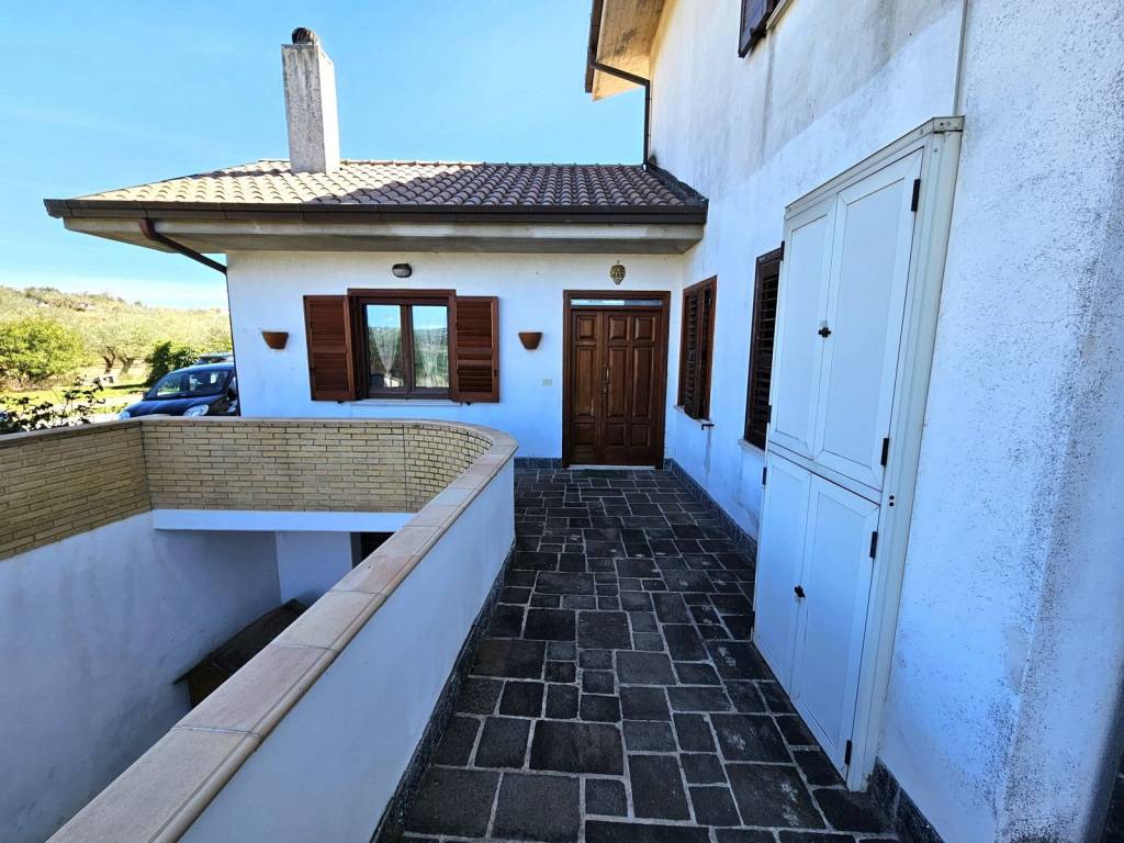 Villa a Cepagatti in Via Piano di Coccia - Foto 5