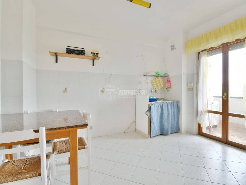 Appartamento a Folignano in Via Don Pietro Calcagni 2 - Foto 4