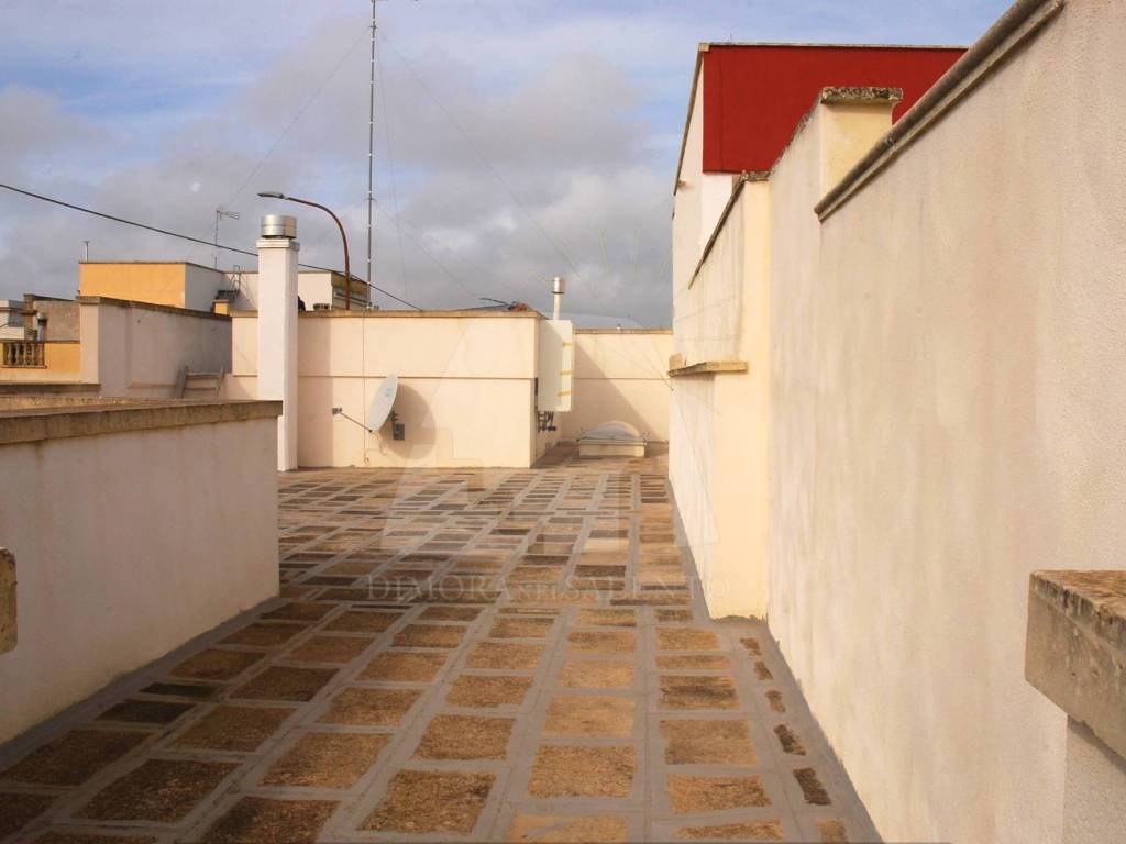 Casa indipendente a Salve in Via Camillo Benso di Cavour - Foto 3