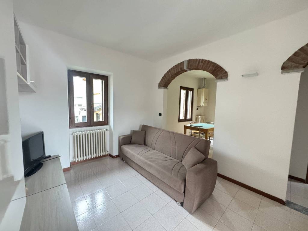 Appartamento a Gavirate in Vicolo Bravo - Foto 3