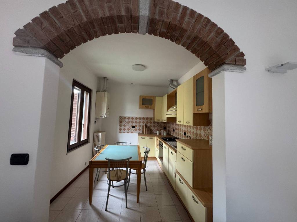 Appartamento a Gavirate in Vicolo Bravo - Foto 4