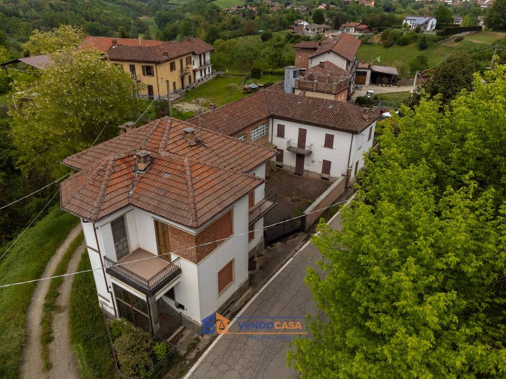 Villa a Portacomaro in Via Montà, 54 - Foto 2